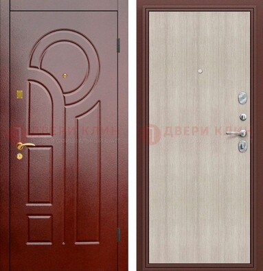 Красная металлическая дверь с МДФ панелями ДМ-368 в Тихвине