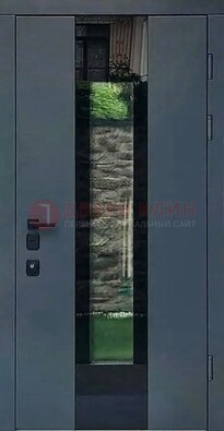 Современная дверь со стеклом для коттеджа ДС-40 в Тихвине